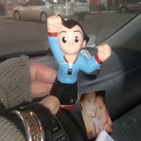 Astro Boy Flying Movie Wheels McDonalds Happy Meal Toy #5 2009 Imagi and Tezuka - Picture 9 of 10
